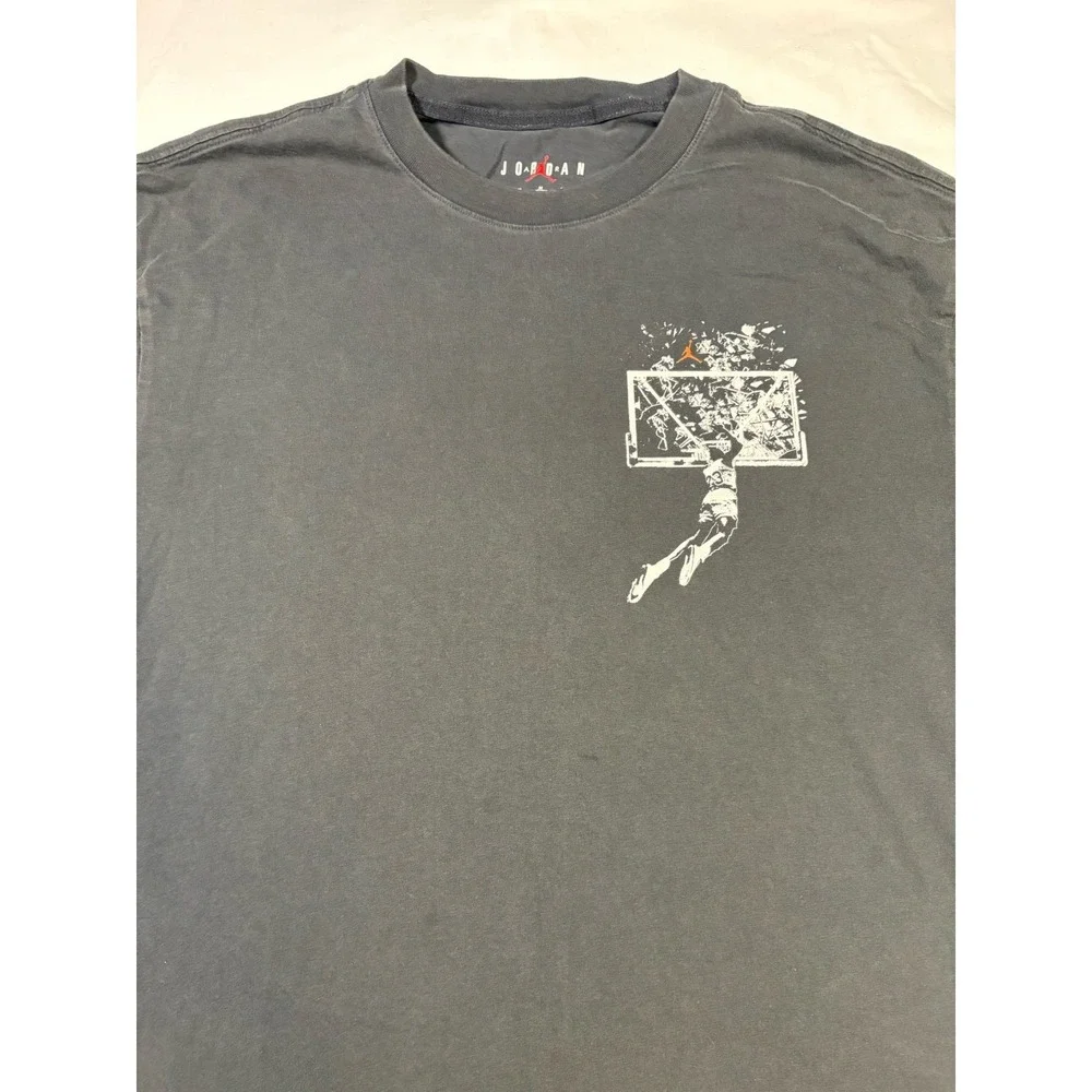 Air Jordan T-Shirt Medium Black Red White Graphic
